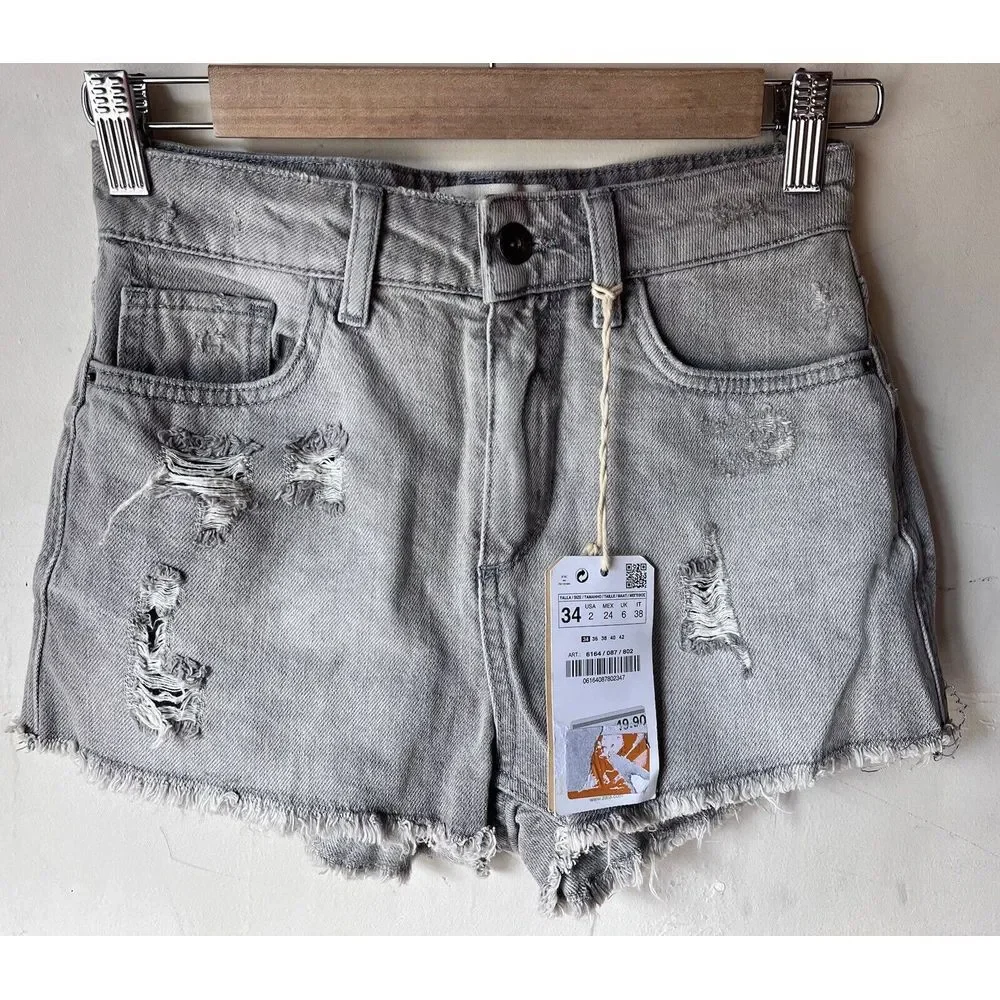 💚 ZARA WOMAN‎ GRAY DENIM SHORTS Ripped Mini  Size USA 2